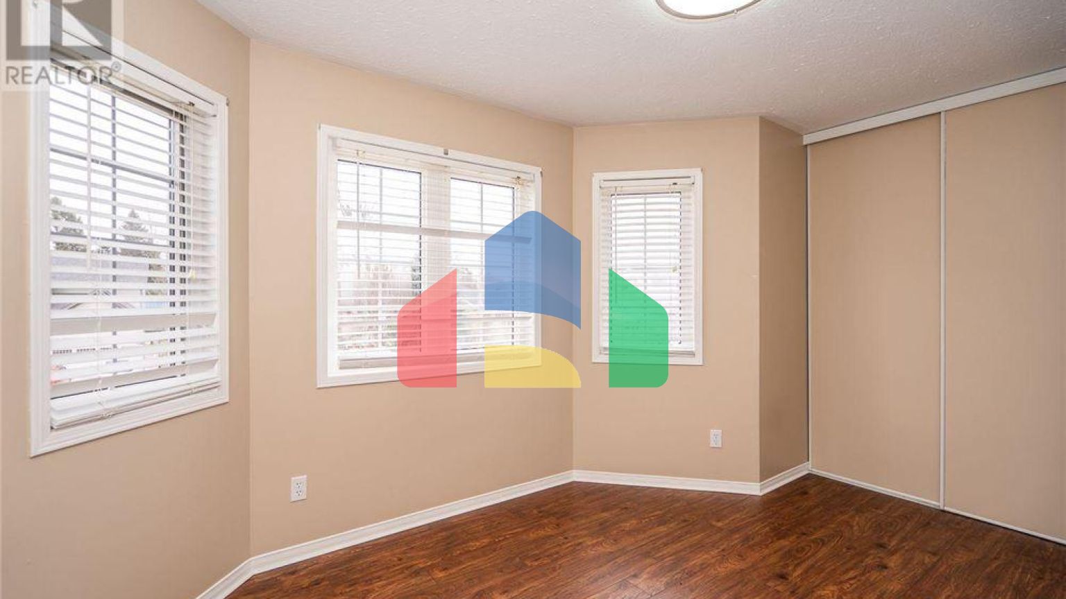 Residential - Single Family Home - Shelburne, Canada - Canada