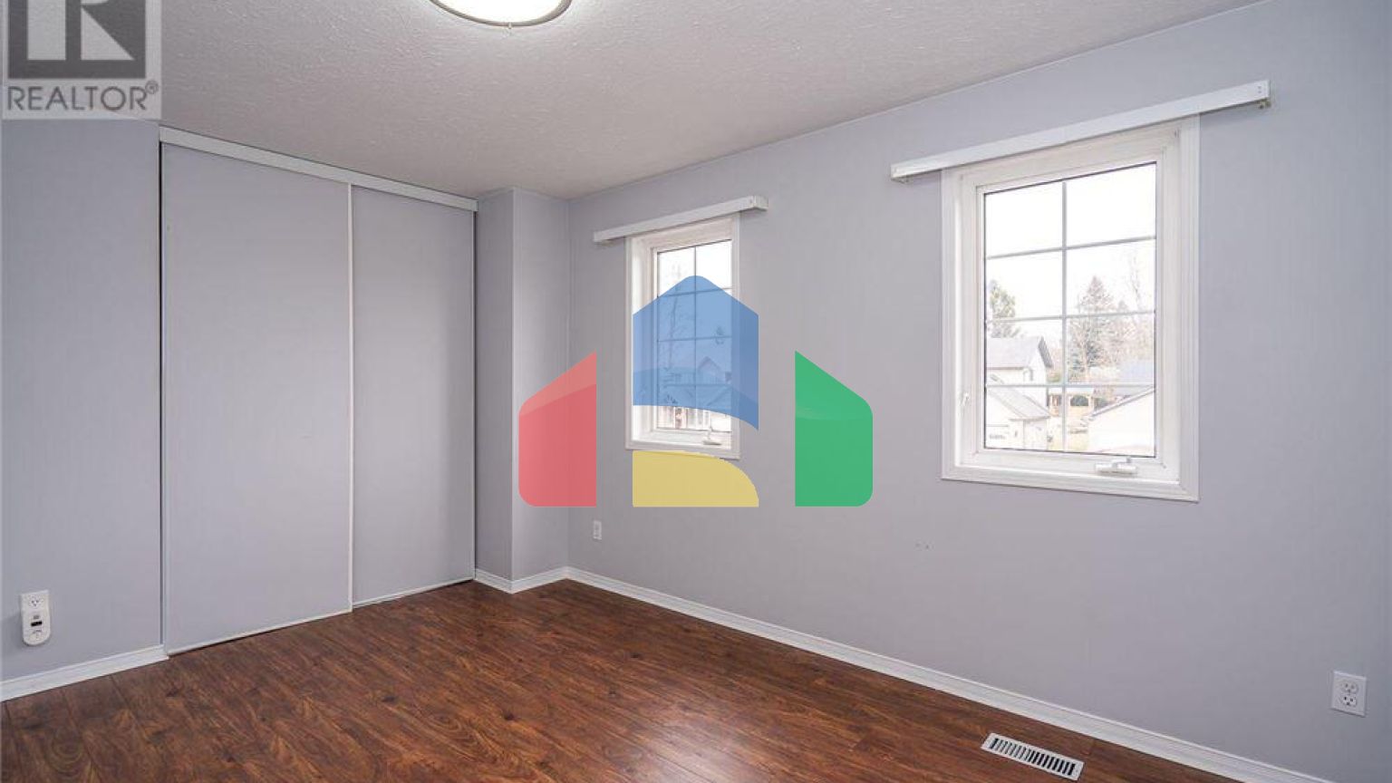 Residential - Single Family Home - Shelburne, Canada - Canada