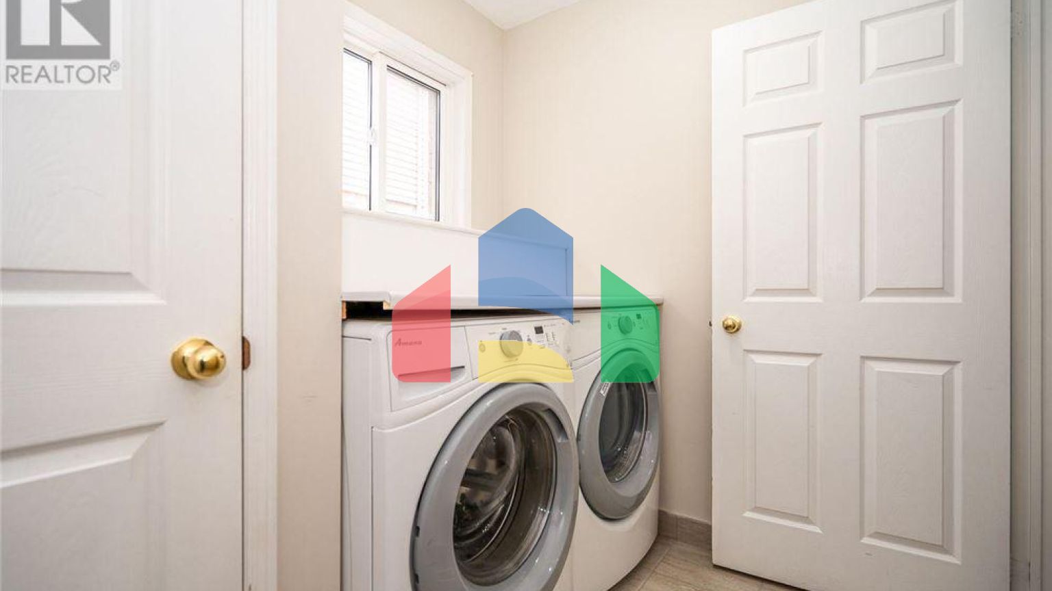 Residential - Single Family Home - Shelburne, Canada - Canada