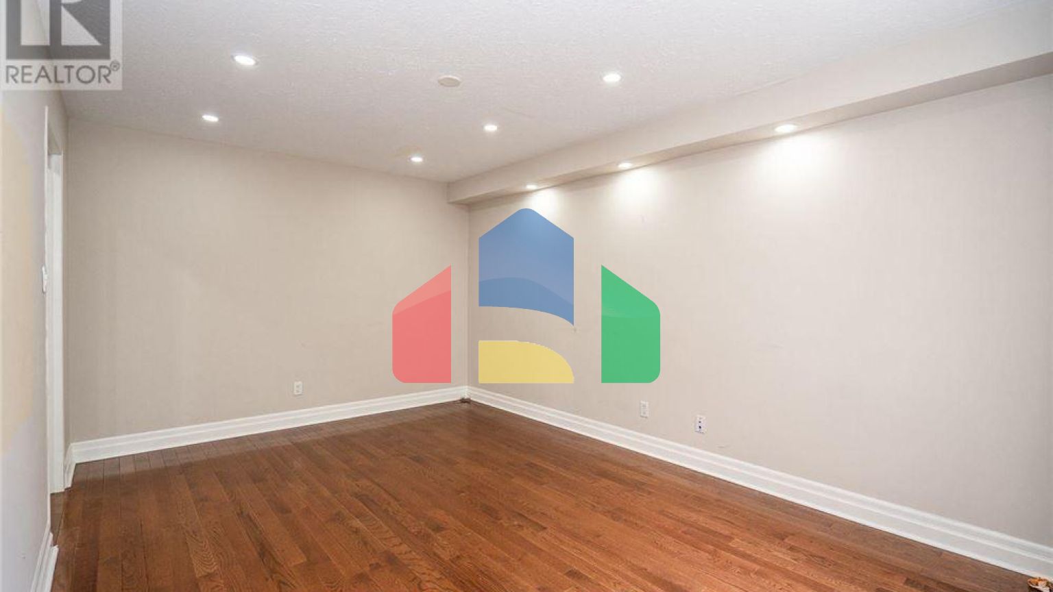 Residential - Single Family Home - Shelburne, Canada - Canada