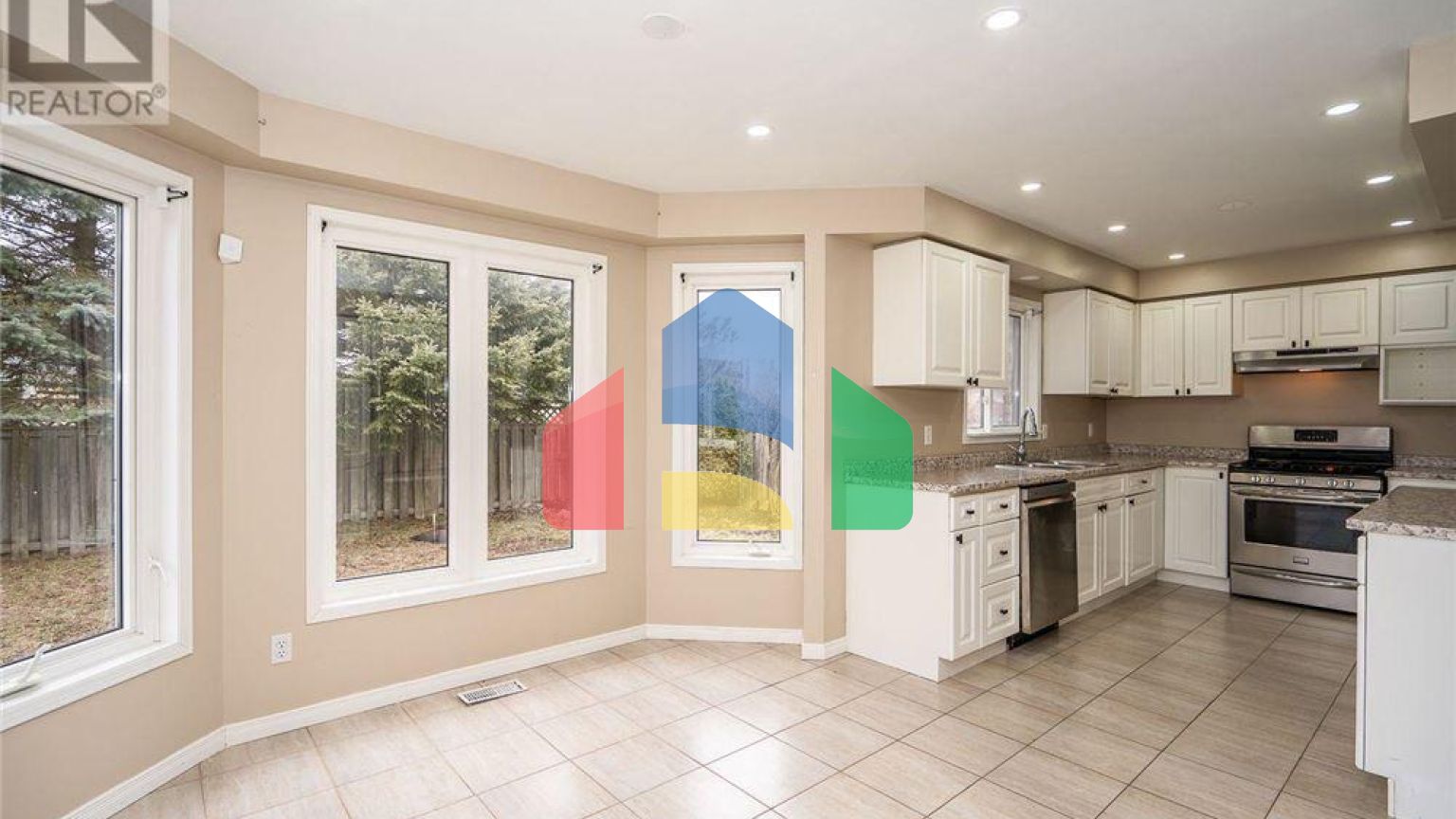 Residential - Single Family Home - Shelburne, Canada - Canada