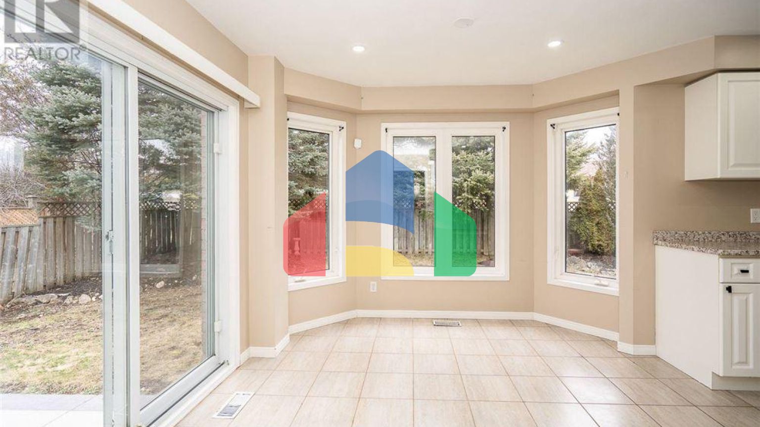 Residential - Single Family Home - Shelburne, Canada - Canada