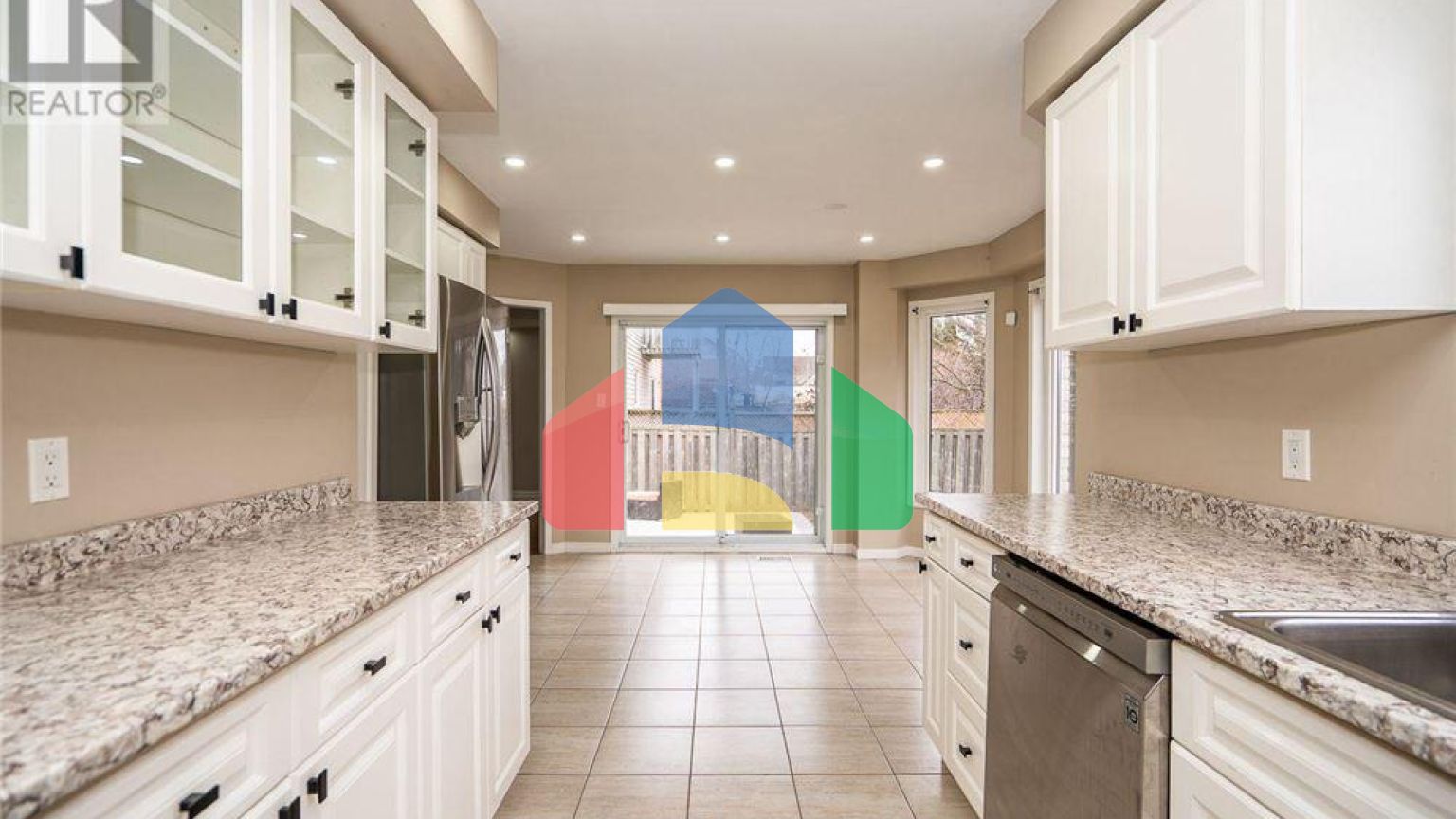 Residential - Single Family Home - Shelburne, Canada - Canada