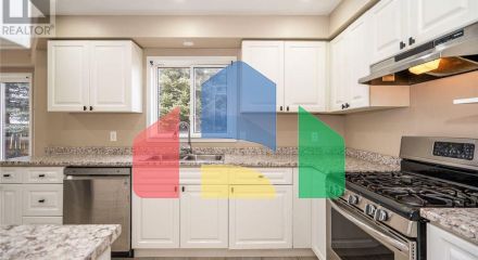 Residential - Single Family Home - Shelburne, Canada - Canada
