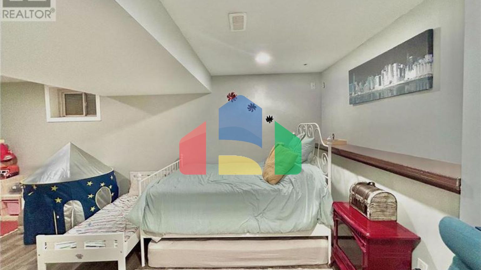 Residential - Single Family Home - Shelburne, Canada - Canada