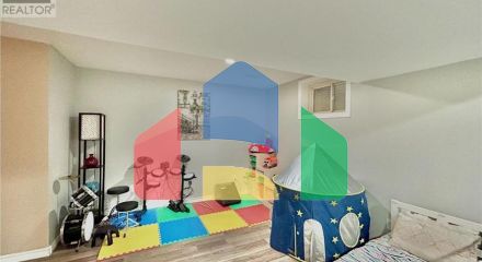 Residential - Single Family Home - Shelburne, Canada - Canada