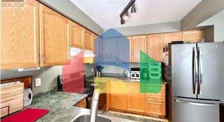 Residential - Single Family Home - Shelburne, Canada - Canada