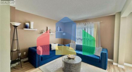 Residential - Single Family Home - Shelburne, Canada - Canada