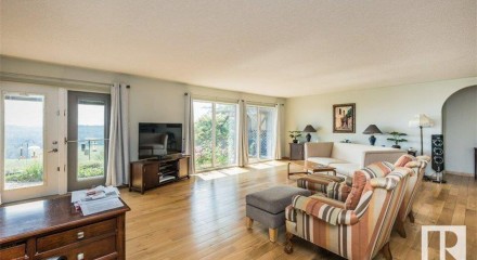 Residential - Single Family Home - Rural Parkland County, Canada - Canada