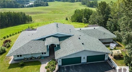 Residential - Single Family Home - Rural Parkland County, Canada - Canada