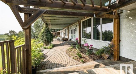 Residential - Single Family Home - Rural Parkland County, Canada - Canada