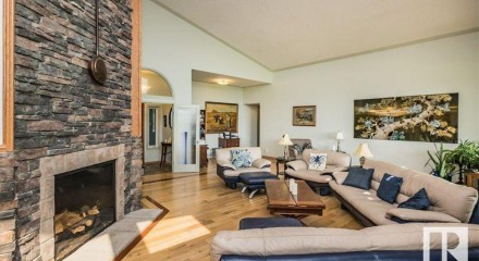 Residential - Single Family Home - Rural Parkland County, Canada - Canada