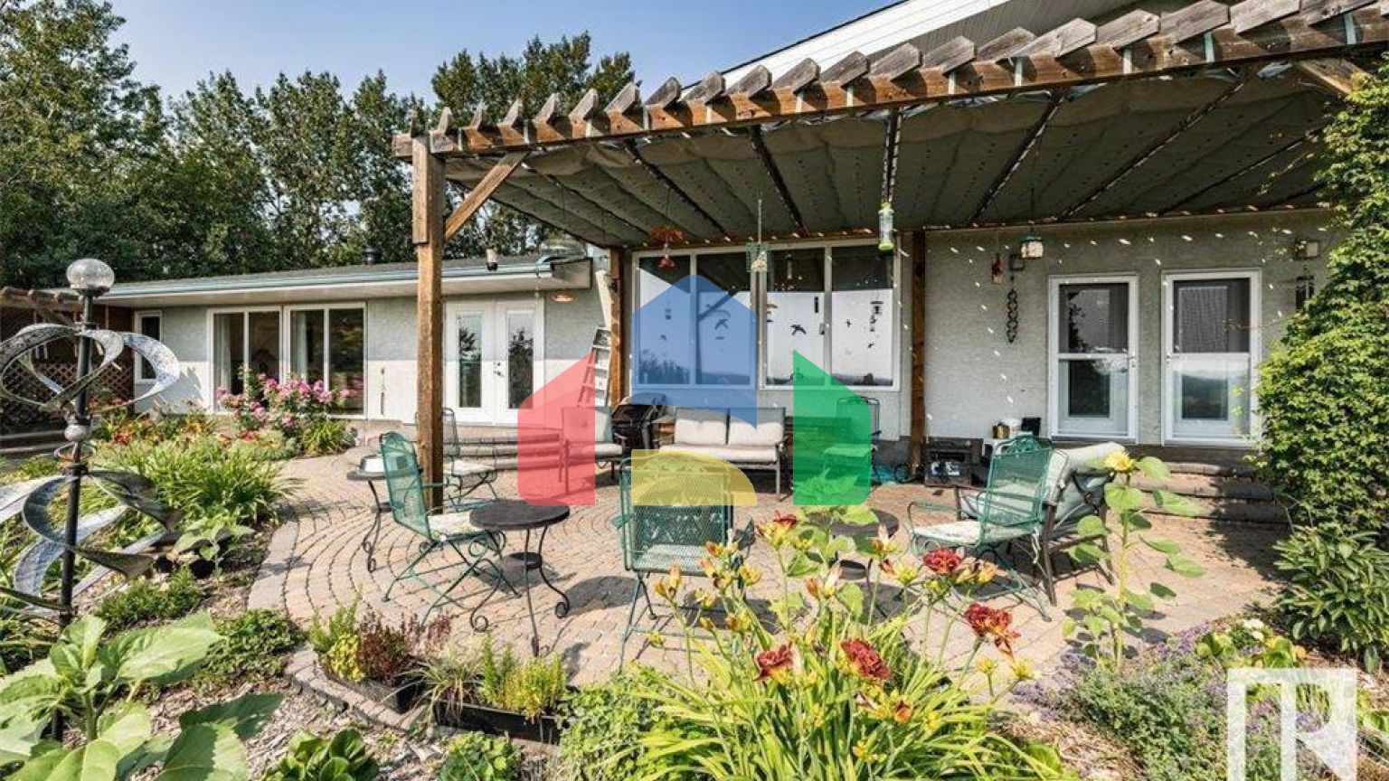 Residential - Single Family Home - Rural Parkland County, Canada - Canada