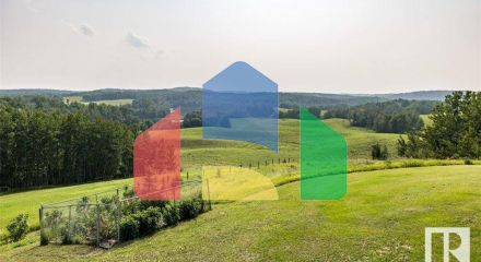 Residential - Single Family Home - Rural Parkland County, Canada - Canada