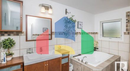 Residential - Single Family Home - Rural Parkland County, Canada - Canada