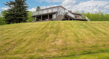 Residential - Single Family Home - Rural Parkland County, Canada - Canada