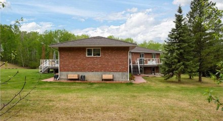 Residential - Single Family Home - Rural Parkland County, Canada - Canada