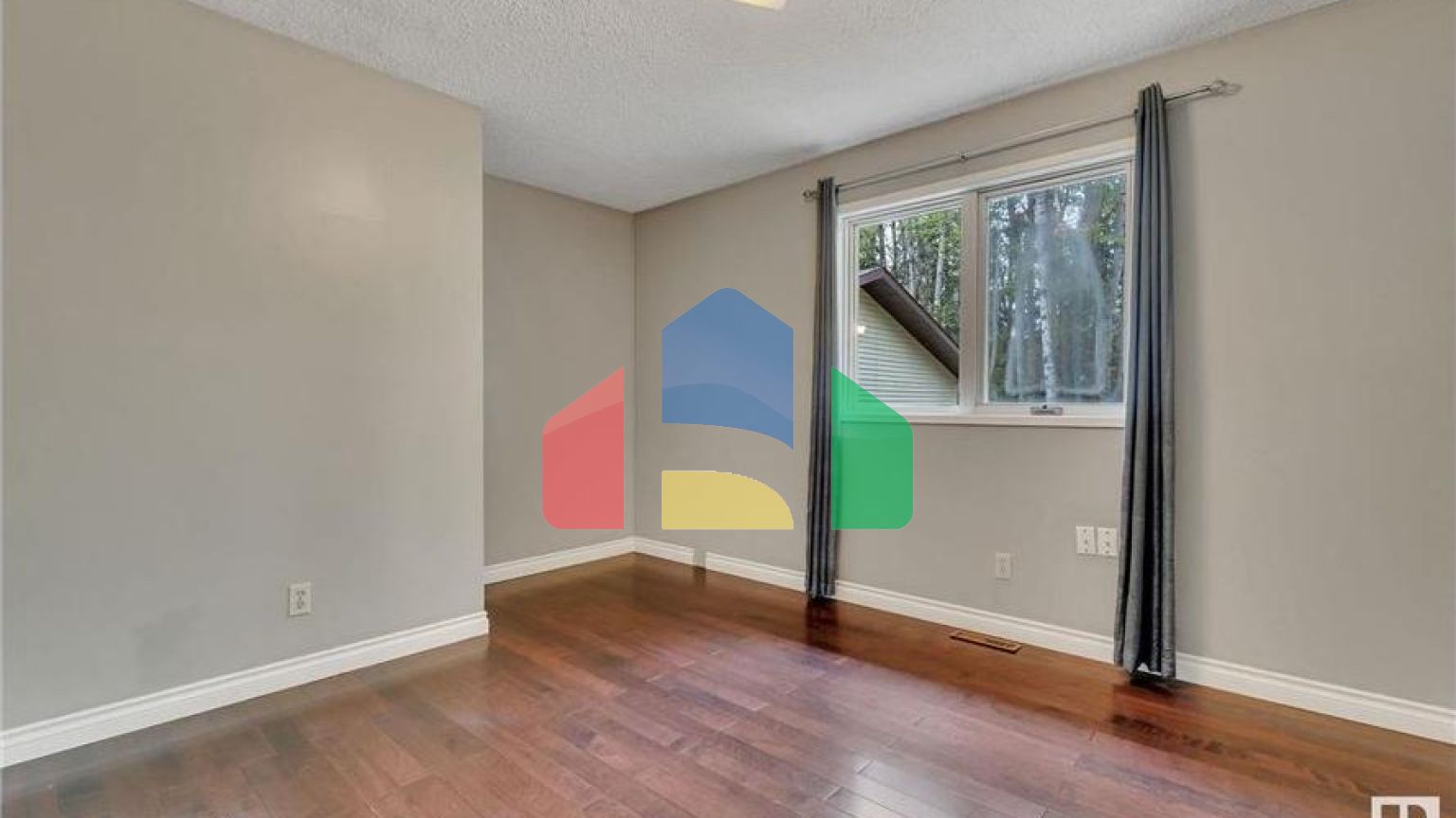 Residential - Single Family Home - Rural Parkland County, Canada - Canada