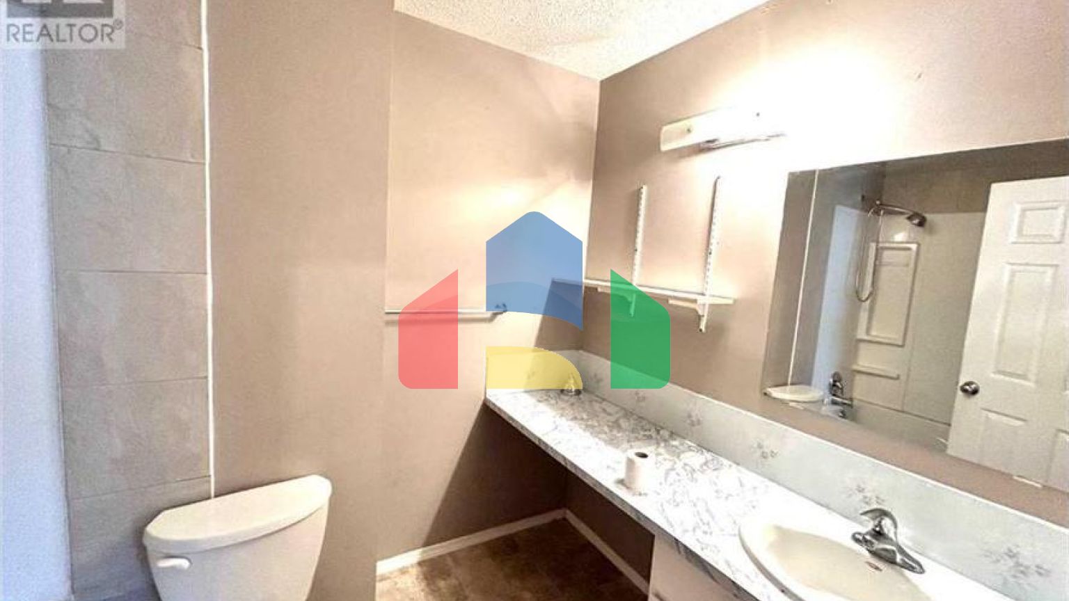 Residential - Single Family Home - Brooks, Canada - Canada