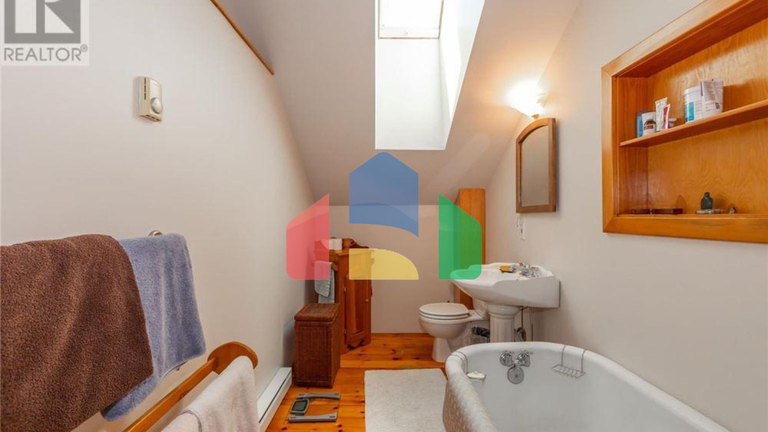 Residential - Single Family Home - Clementsport, Canada - Canada