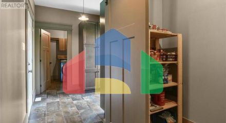 Residential - Single Family Home - Cardinal, Canada - Canada