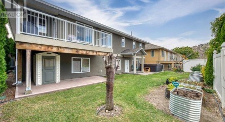 Residential - Single Family Home - Oliver, Canada - Canada