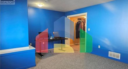 Residential - Single Family Home - Oliver, Canada - Canada