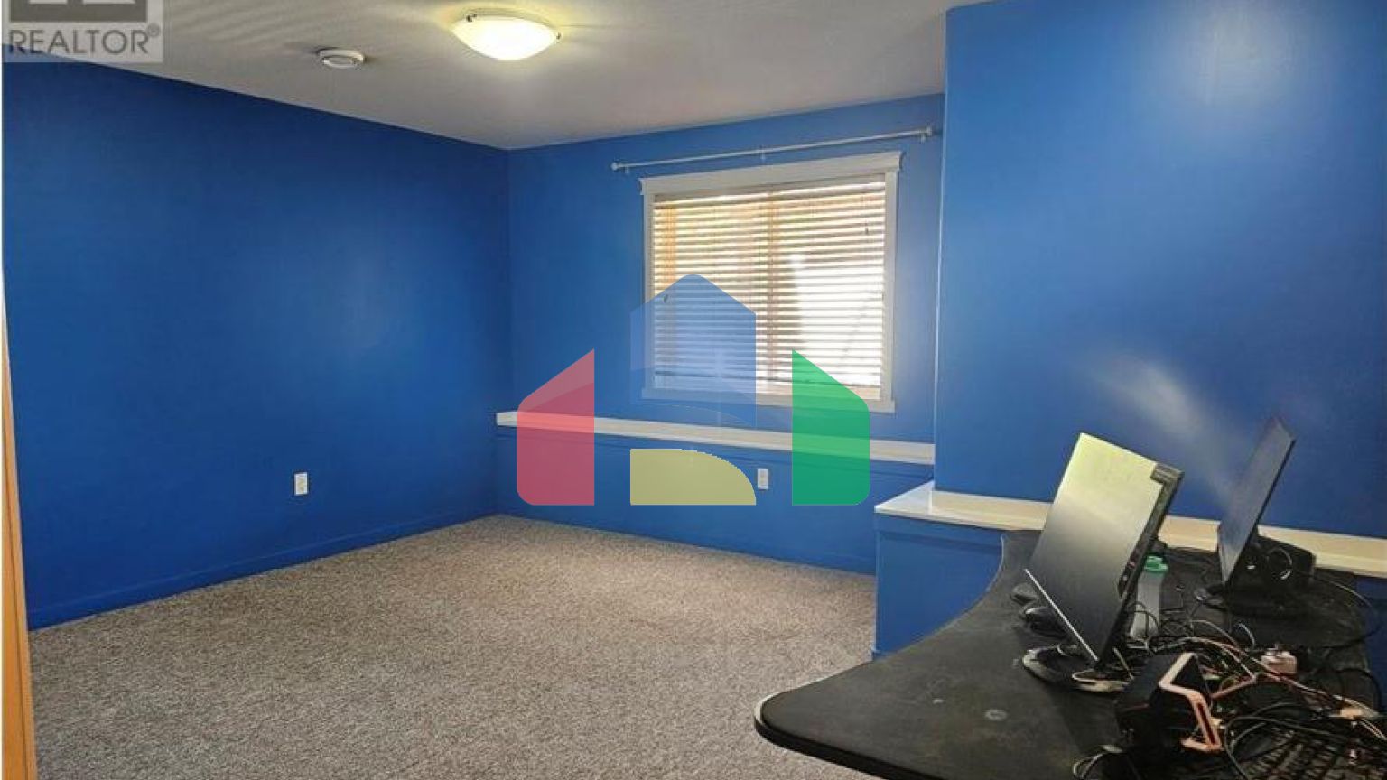 Residential - Single Family Home - Oliver, Canada - Canada