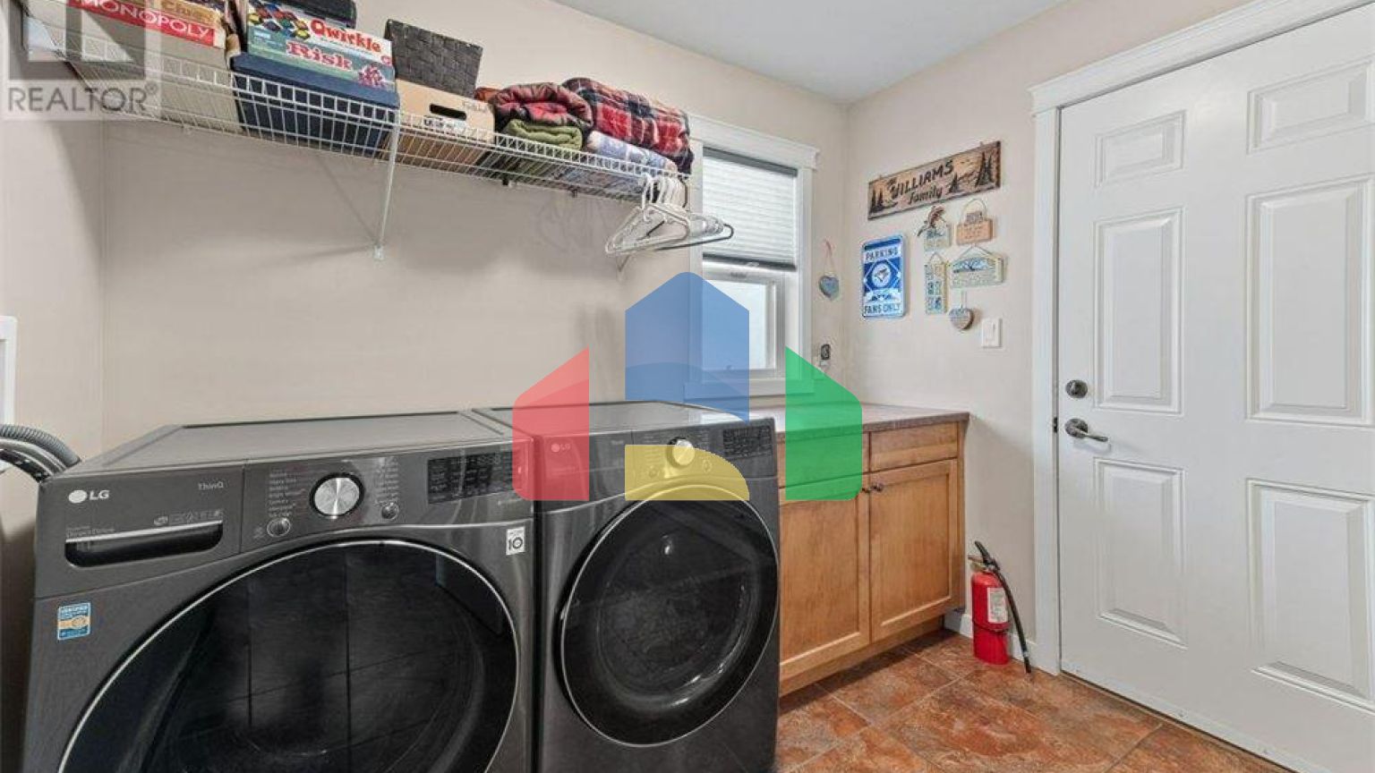 Residential - Single Family Home - Oliver, Canada - Canada