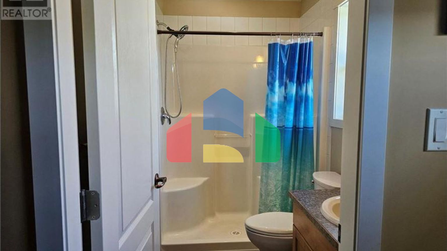 Residential - Single Family Home - Oliver, Canada - Canada