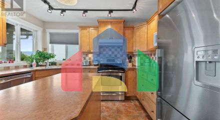 Residential - Single Family Home - Oliver, Canada - Canada