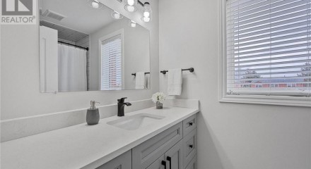 Residential - Single Family Home - Caledon, Canada - Canada