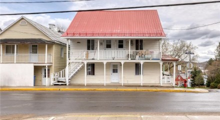 Commercial - Triplex or above - Saint-Jean-de-Matha, Canada - Canada
