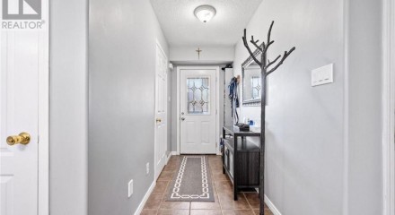 Residential - Single Family Home - New Tecumseth, Canada - Canada