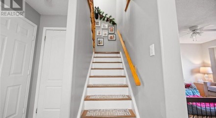 Residential - Single Family Home - New Tecumseth, Canada - Canada