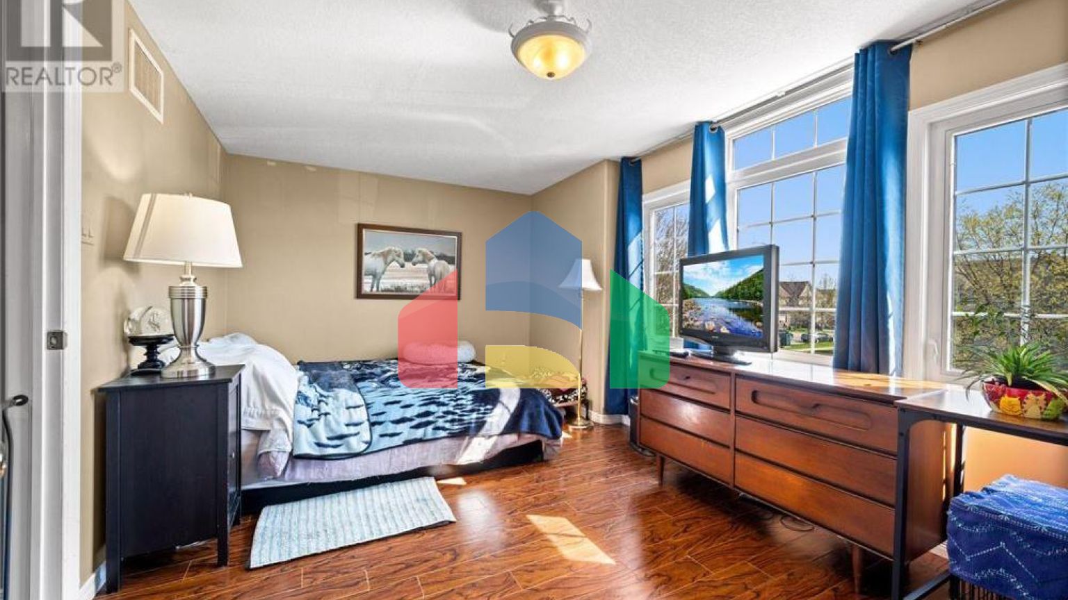 Residential - Single Family Home - New Tecumseth, Canada - Canada