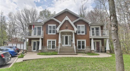 Commercial - Triplex or above - Lachute, Canada - Canada