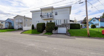 Residential - Triplex - Lachute, Canada - Canada