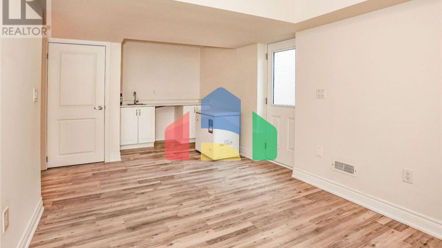 Residential - Single Family Home - Pickering, Canada - Canada