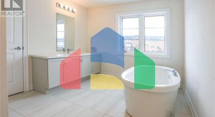 Residential - Single Family Home - Pickering, Canada - Canada