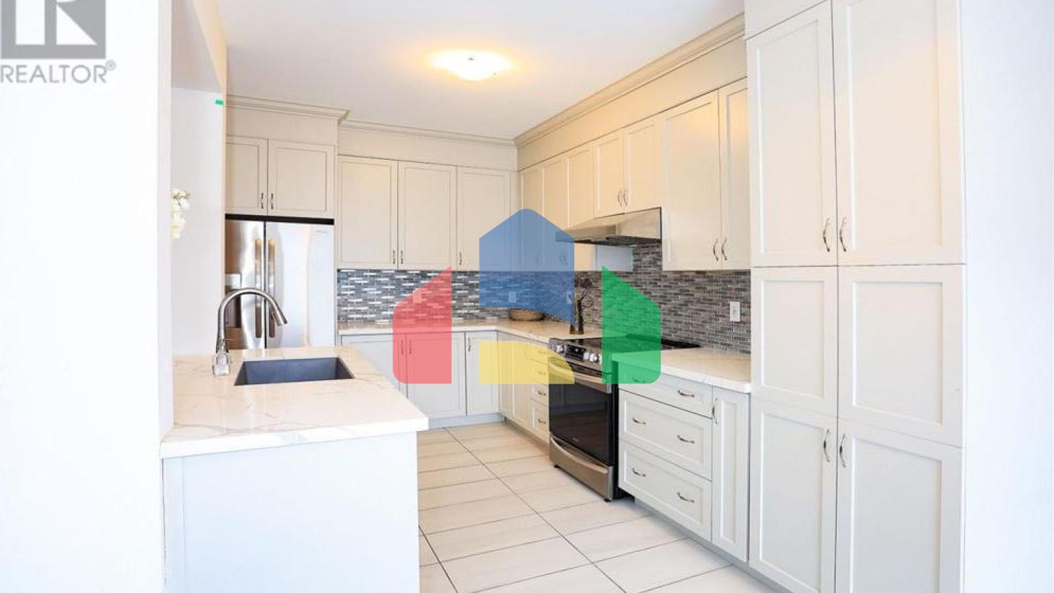 Residential - Single Family Home - Pickering, Canada - Canada