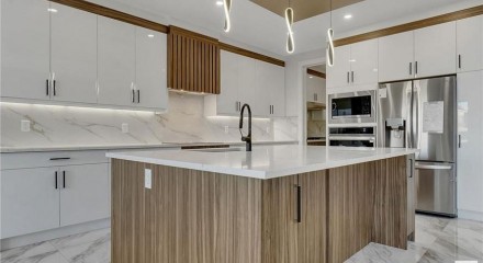 Residential - Single Family Home - Spruce Grove, Canada - Canada