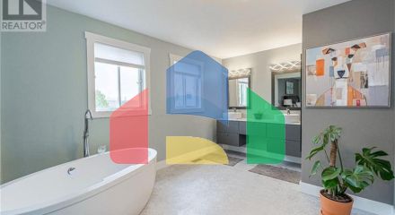 Residential - Single Family Home - Tay, Canada - Canada