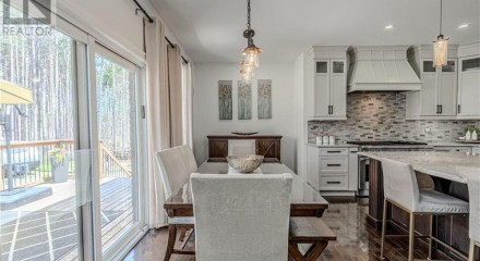 Residential - Single Family Home - Tay, Canada - Canada