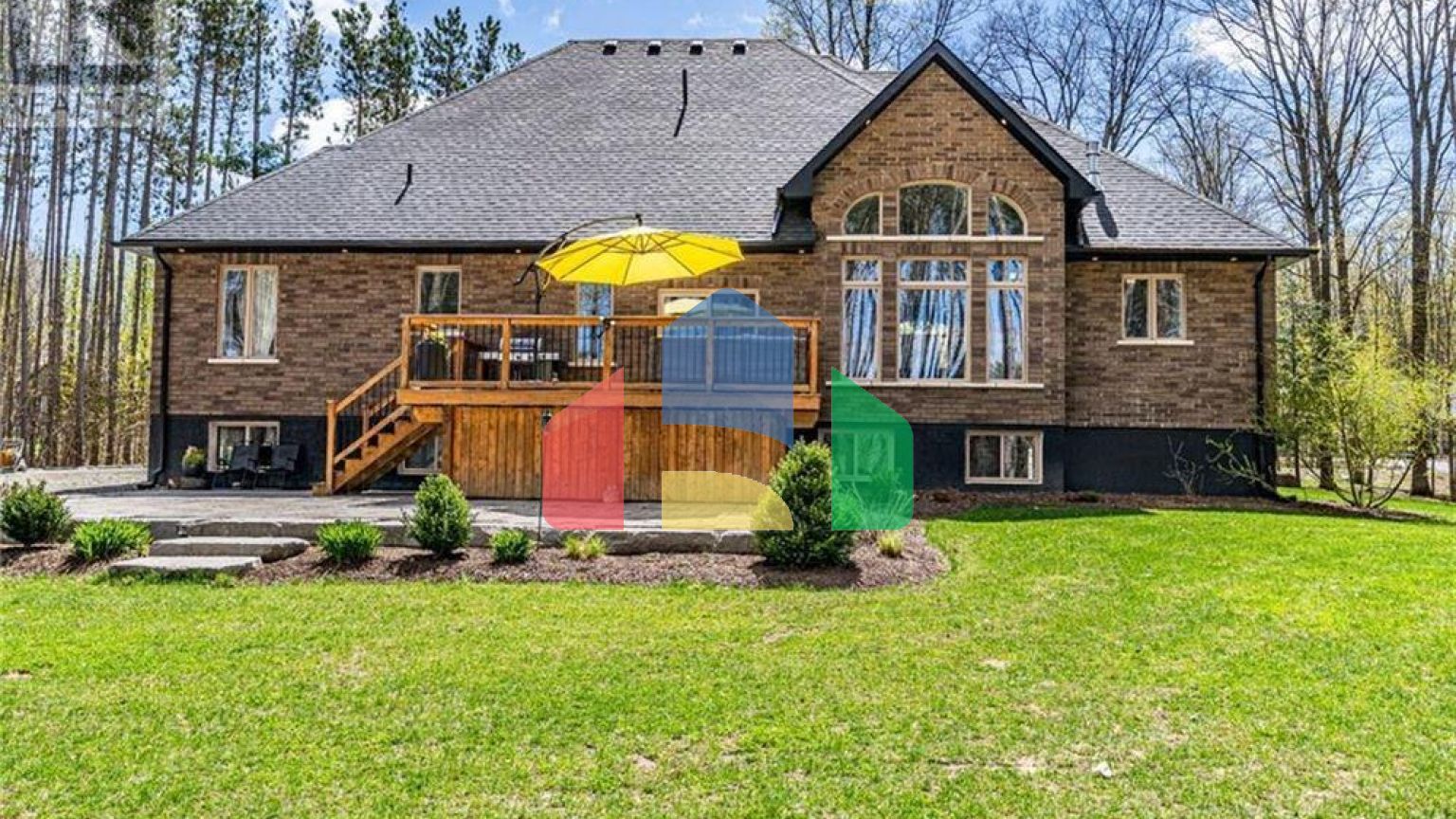 Residential - Single Family Home - Tay, Canada - Canada