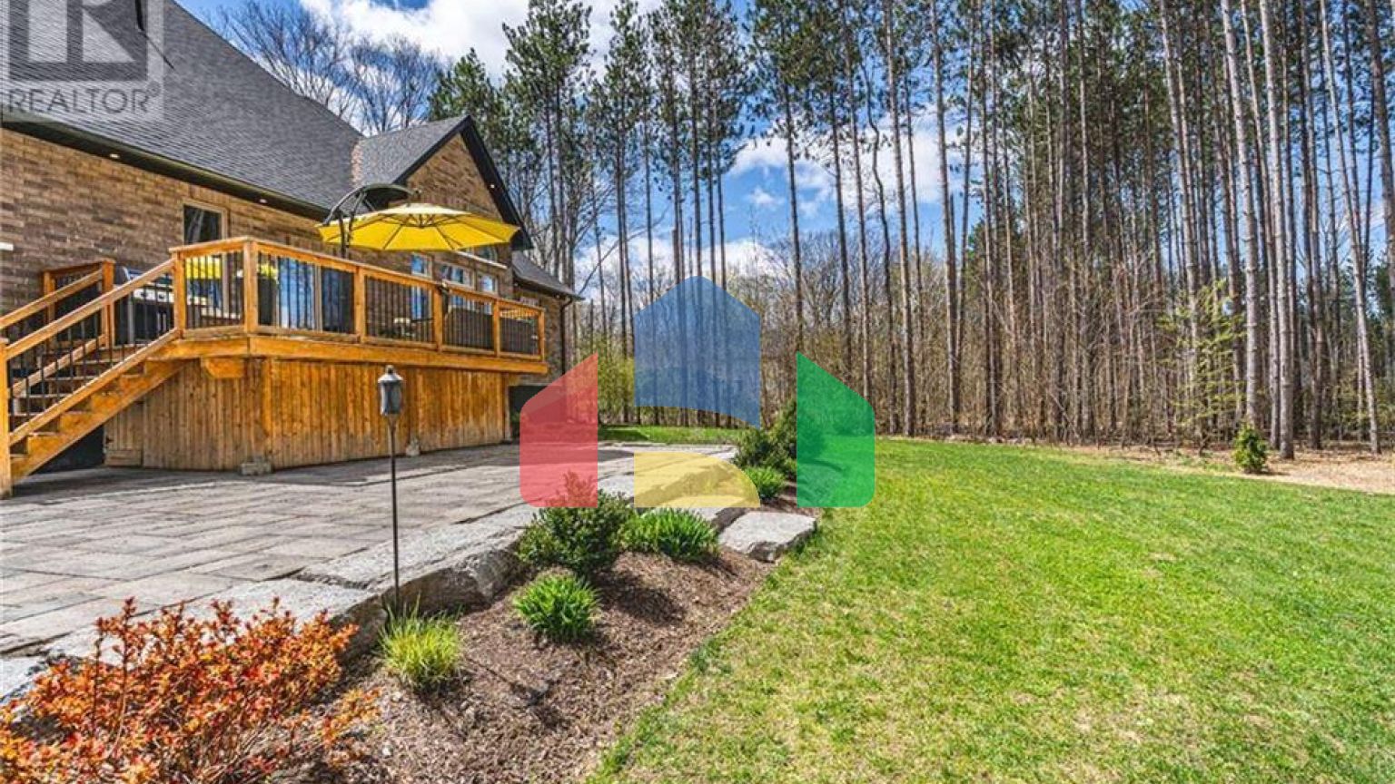 Residential - Single Family Home - Tay, Canada - Canada