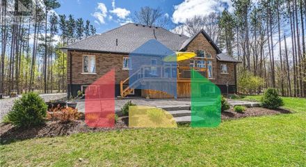 Residential - Single Family Home - Tay, Canada - Canada Residential - Single Family Home - Tay, Canada - Canada