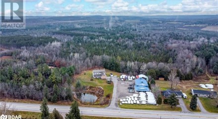 Commercial - Commercial/Retail - Tay, Canada - Canada