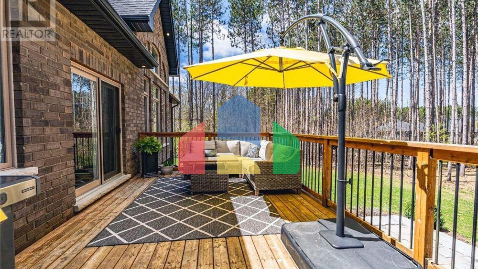 Residential - Single Family Home - Tay, Canada - Canada