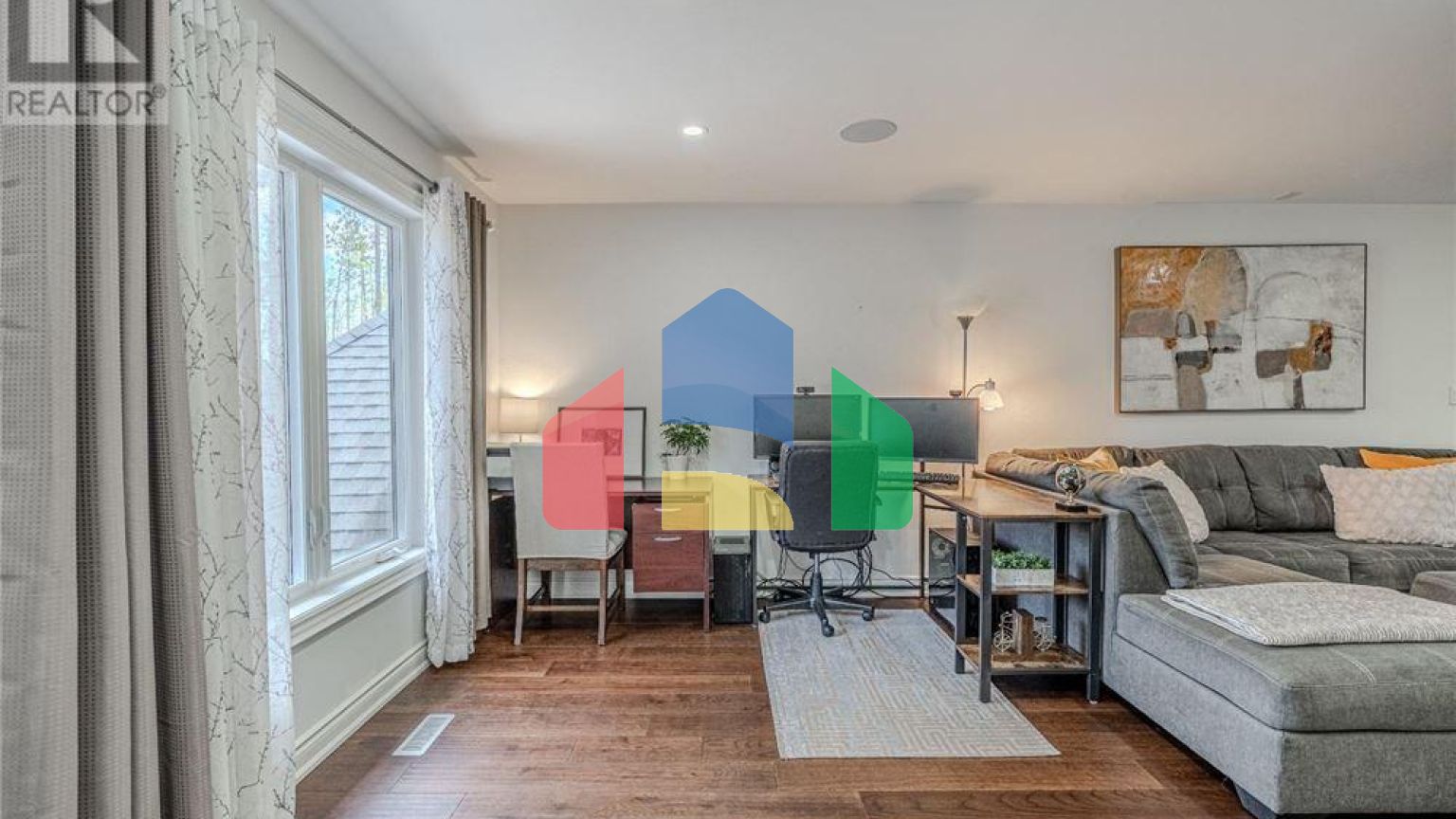 Residential - Single Family Home - Tay, Canada - Canada